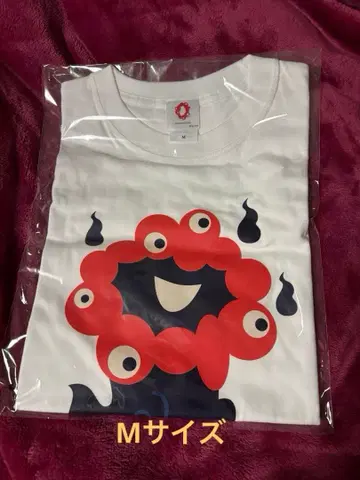 유령 미야쿠미야쿠 화이트 T셔츠 M 사이즈