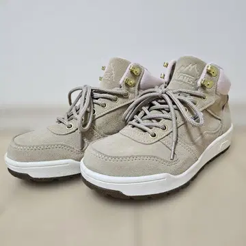 VANS 하이컷 스니커즈 24.5cm