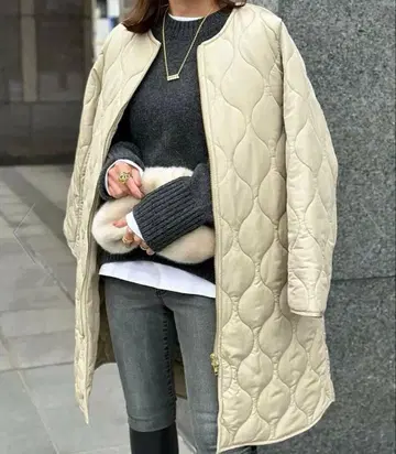 엠마 테일러 밀리터리 퀼팅 후드 코트 / 라이트 베이지 / 36