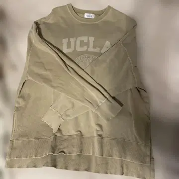 UCLA 카키색 긴팔 상의 사이즈 F