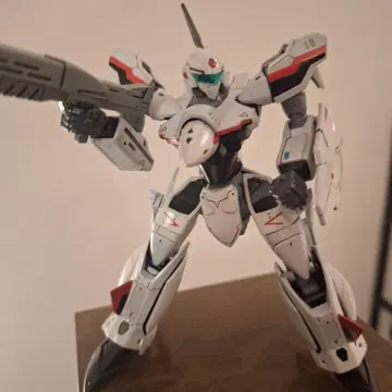 HG 마크로스 YF-19