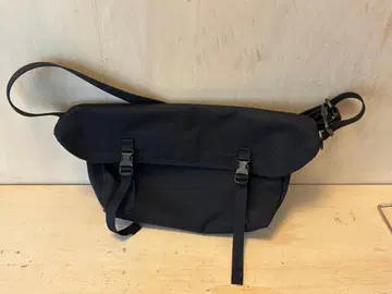 메신저 백 핸드메이드