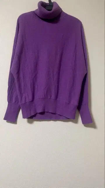 그린 레이블 릴랙싱 니트