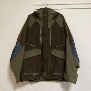 WHITE MOUNTAINEERING GORE-TEX 아우터