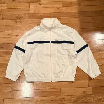 Preloved 화이트 나일론 자켓