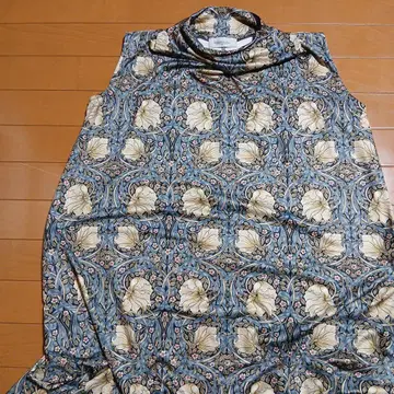 MORRIS Gallery 꽃무늬 슬리브리스 원피스