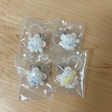 산리오 메지루시 액세서리 복슬복슬 스노우 시나몬 폼폼푸딩