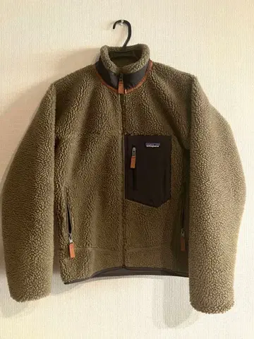 [ 가격 인하 ] patagonia 클래식 레트로X 카키