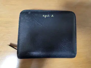 agnis b. 블랙 접이식 지갑