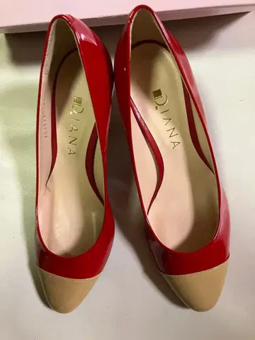 메5162 새상품 DIANA 다이애나 23.5cm 펌프스 바이컬러