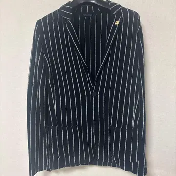 라르디니 니트 의류 재킷 네이비 컬러 사이즈 M