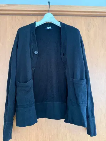 LOOPWHEELER 블랙 가디건 S