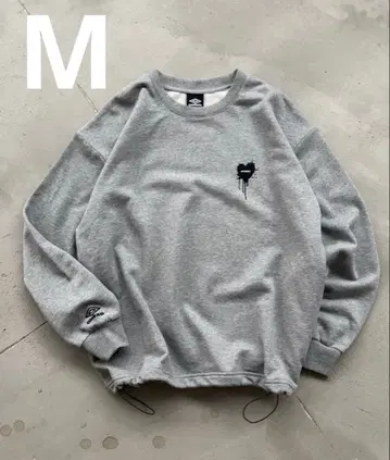 [ UMBRO ] HEART LOGO DRAW CODE SWEAT