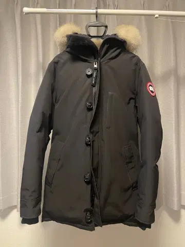 Canada Goose 블랙 다운 자켓 재스퍼 새상품급