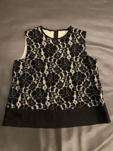 더블 스탠다드 클로징 레이스 셔츠