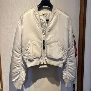 Alpha Industries MA-1 자켓 M 화이트