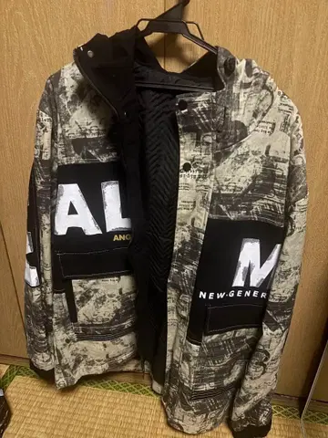 UABONI 카모 패턴 후드 부착 자켓 사이즈 40