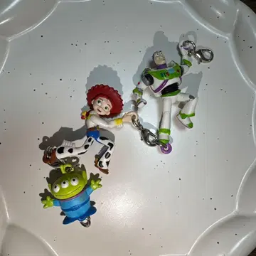 토이스토리 2 흔들흔들 이어지는 마스코트