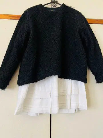 Greed 블랙 니트 레이어드 스타일 긴팔