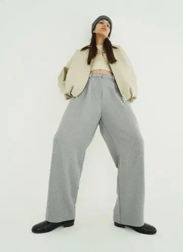 CLANE 클라네 투턱 스웨트 팬츠