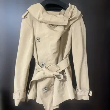 더블 스탠다드 클로징 변형 트렌치코트