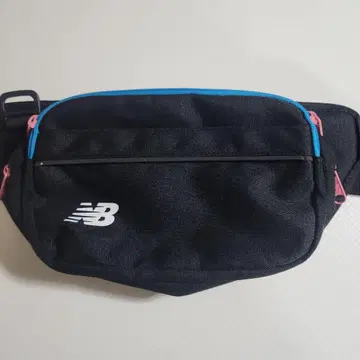 사간 도스 바디백