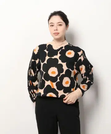 adidas 마리메꼬 맨투맨 트레이닝복