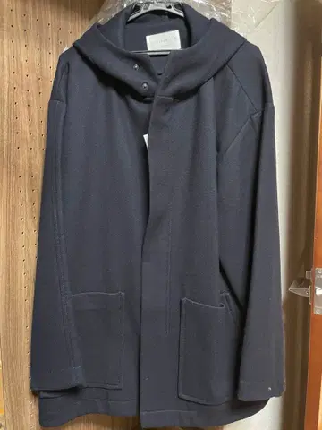 TOMORROWLAND 후드 부착 울 코트