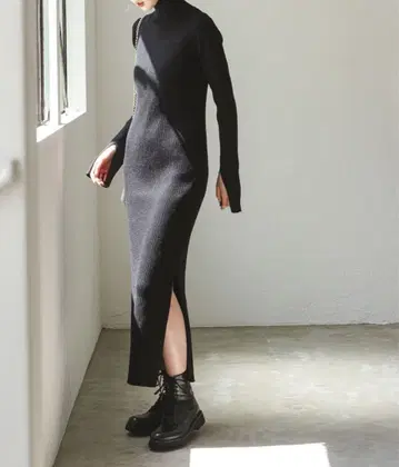 내로우 타이 슬릿 니트 원피스