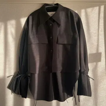 STUDIOUS 다크 그레이 셔츠