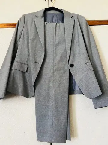 COMME CA ISM 그레이 비즈니스 정장