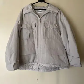 유니클로 마운티니어링 하이브리드 다운 오버사이즈 파카 (S)