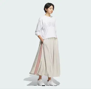 [ 새상품 ] 아디다스 쓰리 스트라이프 KN 스커트