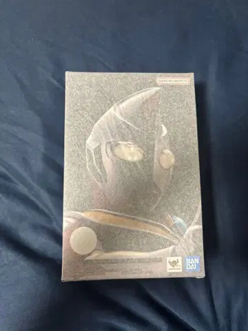 새상품 미개봉 S.H.Figuarts (진골조제법) 울트라맨 다이나