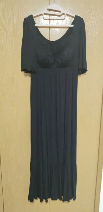 [ tu-hacci ] 투해치 85L 블랙 나이트 브라 원피스