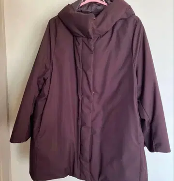 유니클로 하이브리드 다운 코쿤 코트