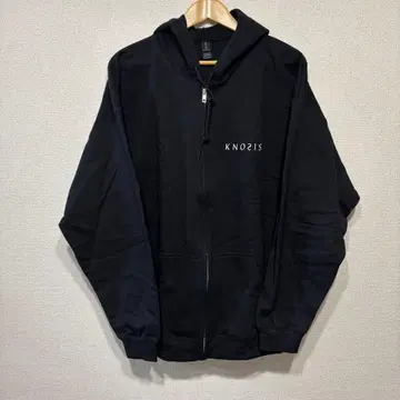 Knosis 후드티 Black x White