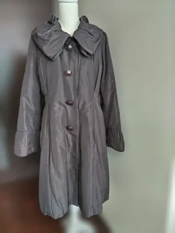 유키토리이 다운 코트