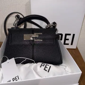 JWPEI ELISE 탑 핸들백 블랙 미니백