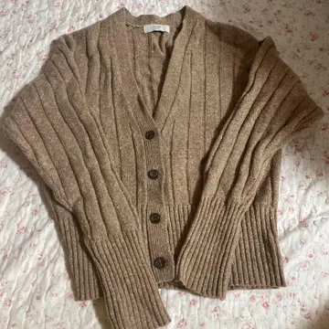 슬로브 이에나 루즈핏 니트 브라운 계열