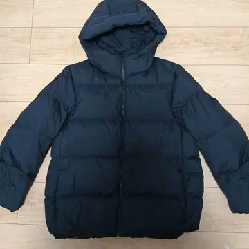 UNIQLO ULTRA LIGHT DOWN 다운 자켓 L