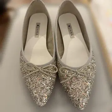DIANA 실버 글리터 펌프스 플랫슈즈 23.5cm