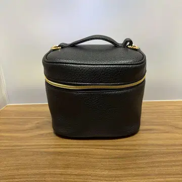 블랙 가죽 숄더백