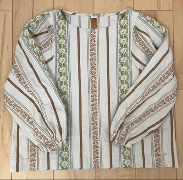 45R 붓 터치 플라워 자카드 블라우스 새상품급