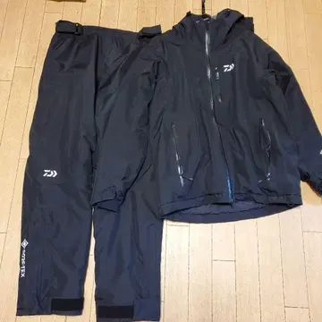 다이와 고어텍스 윈터 수트 DW-1922 M 사이즈