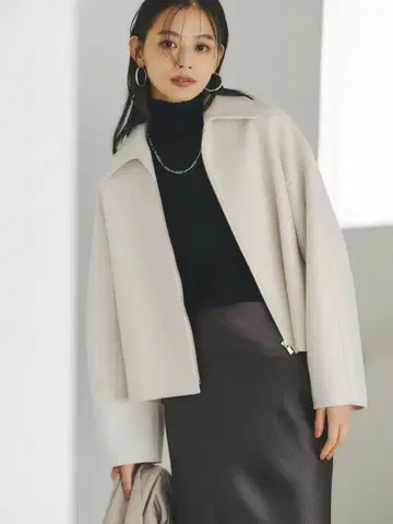 아뉴앙스 리버 울 숏코트 미사용 새상품 에크루 오버 사이즈