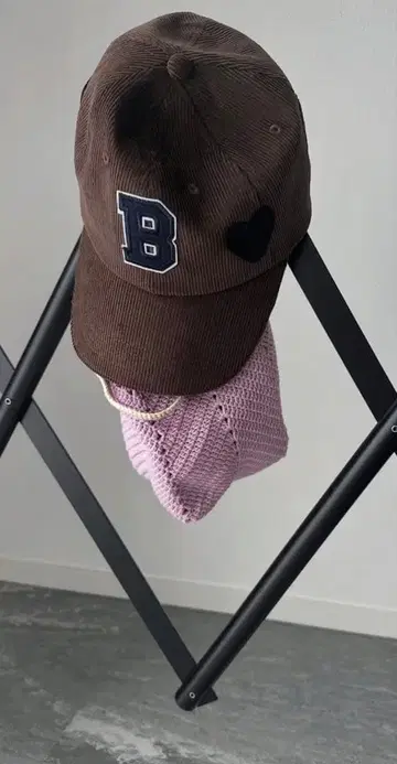 bibiy.B. CLUB CAP 브라운