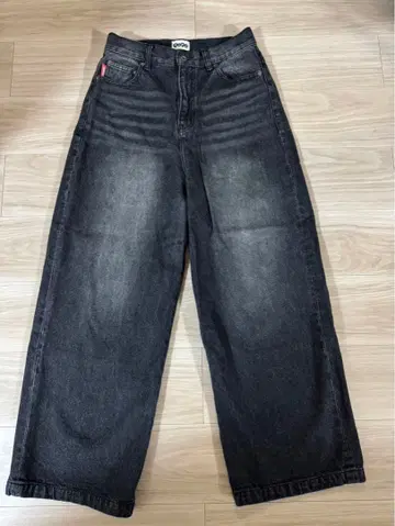 9090 다크 그레이 와이드 팬츠