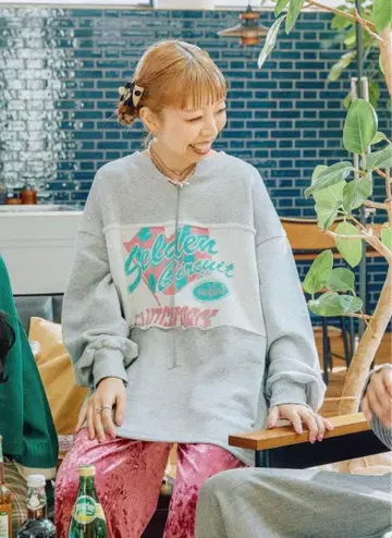 니코앤드 [Make stuff '25] aimi 로고 프린트 맨투맨