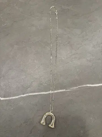 실버 말발굽 펜던트 목걸이